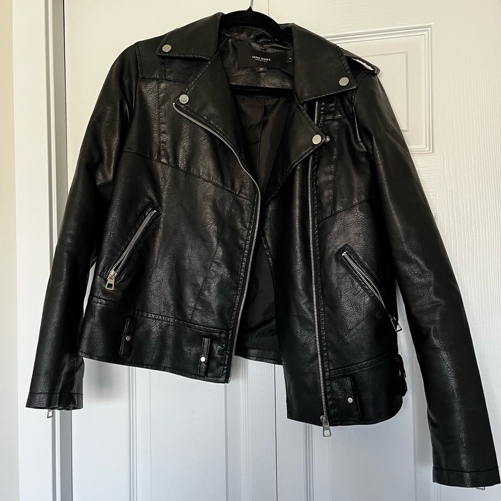 Leather jacket